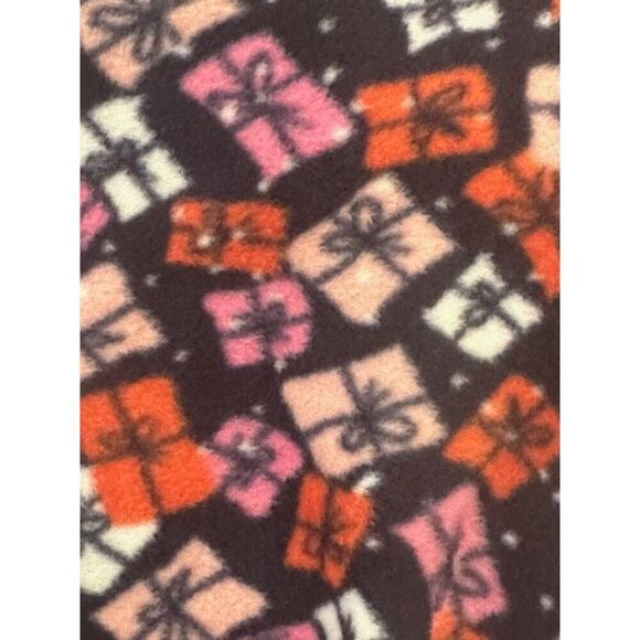 Jane and Bleecker One Piece Hooded Footless Present Pajamas - Picture 4 of 7